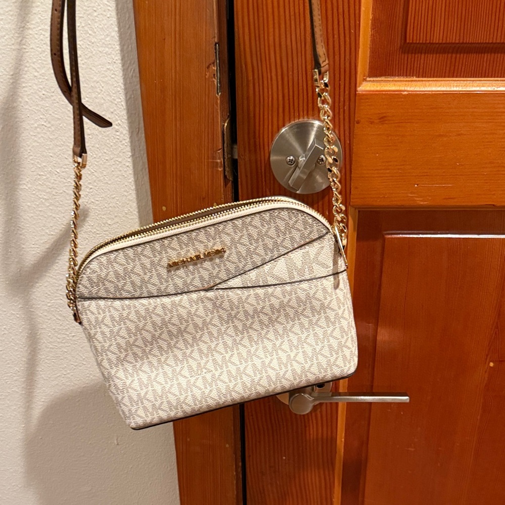 Michael Kors Cream and Gold Crossbody Bag